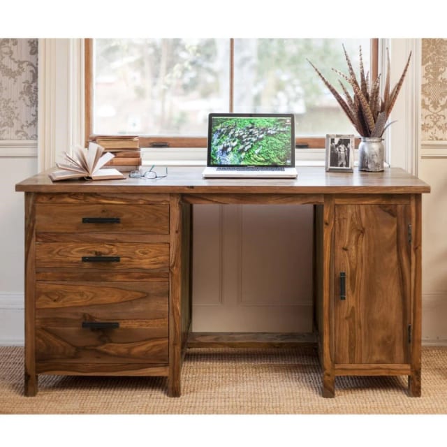 Red Study Table